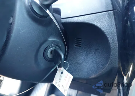 2017 Toyota Corolla Le из США, поврежденный, VIN 2T1BURHE6HC843378